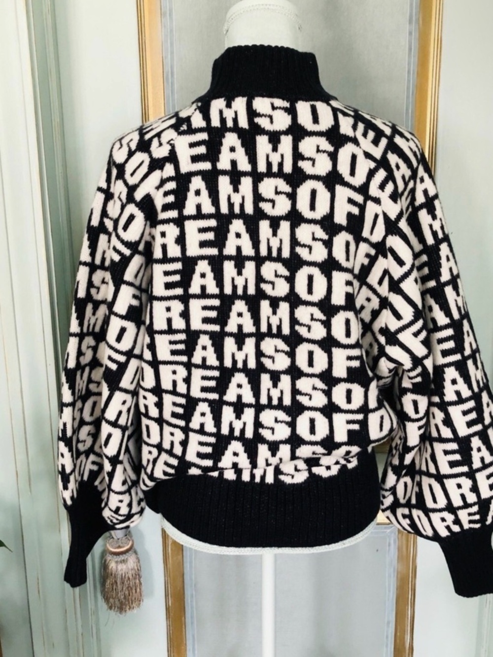 H&M Black and Cream 'DREAMS' Graphic Turtleneck Sweater